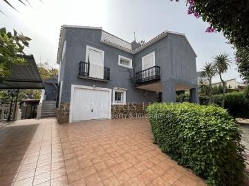 Chalet en venta en Dénia, Alicante Costa Blanca