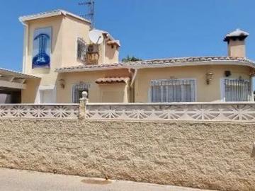 Chalet en venta en Dénia, Alicante Costa Blanca