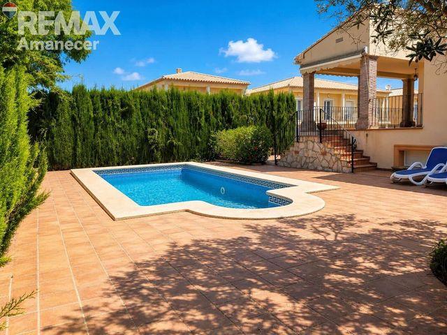 Chalet en venta en Dénia, Alicante Costa Blanca