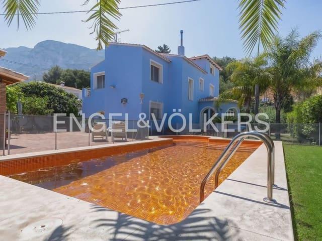 Chalet en venta en Dénia, Alicante Costa Blanca