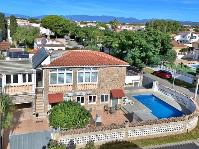 Chalet en venta en Empuriabrava, Girona Costa Brava