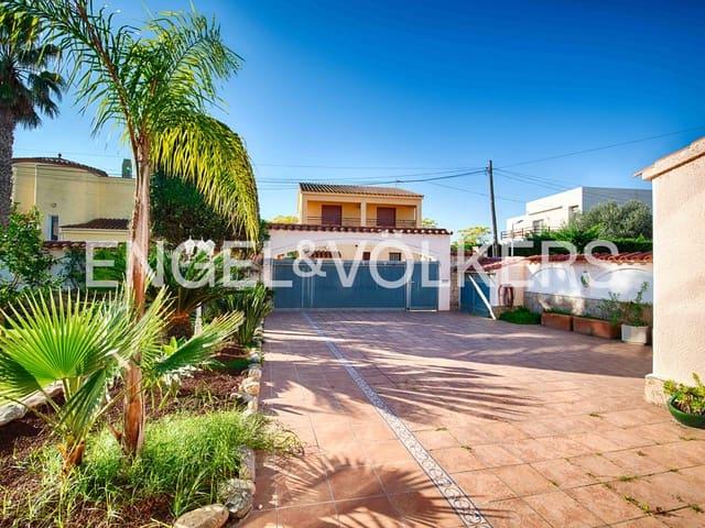 Chalet en venta en Empuriabrava, Girona Costa Brava