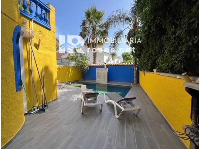 Chalet en venta en Empuriabrava, Girona Costa Brava
