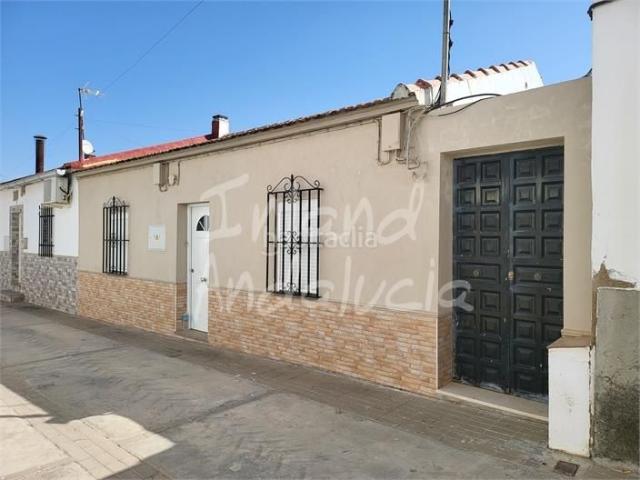 Chalet en venta en Écija. Chalets.