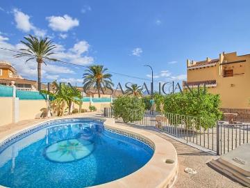 Chalet en venta en El Campello, Alicante Costa Blanca
