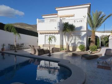 Chalet en venta en El Campello, Alicante Costa Blanca