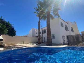 Chalet en venta en El Chaparral, Alicante Costa Blanca
