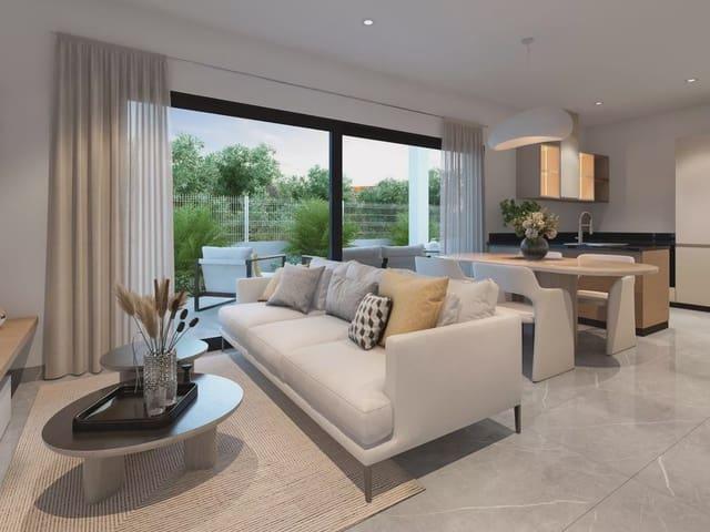 Chalet en venta en La Marina, Alicante Costa Blanca