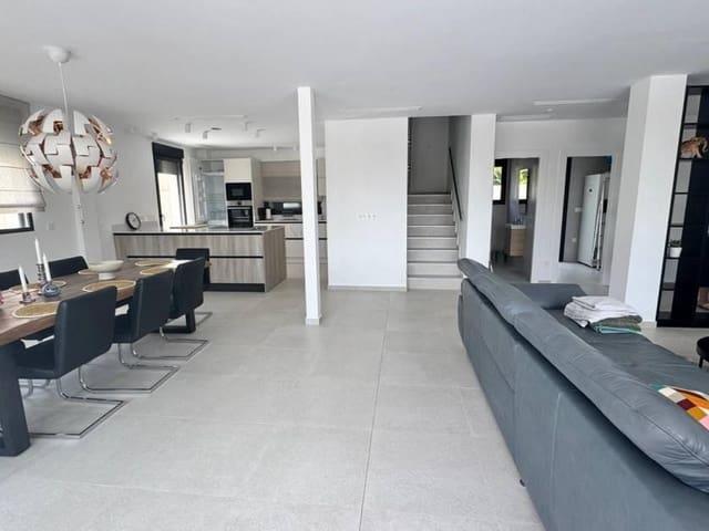 Chalet en venta en El Pinet, Alicante Costa Blanca