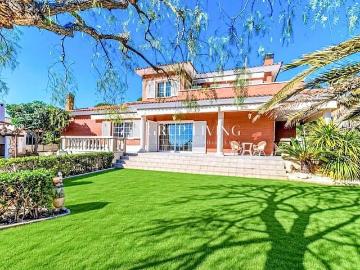 Chalet en venta en El Vendrell, Tarragona Costa Dorada