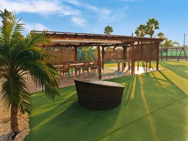 Chalet en venta en Elche Alicante