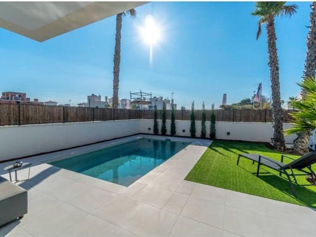 Chalet en venta en Elche / Elx, Alicante