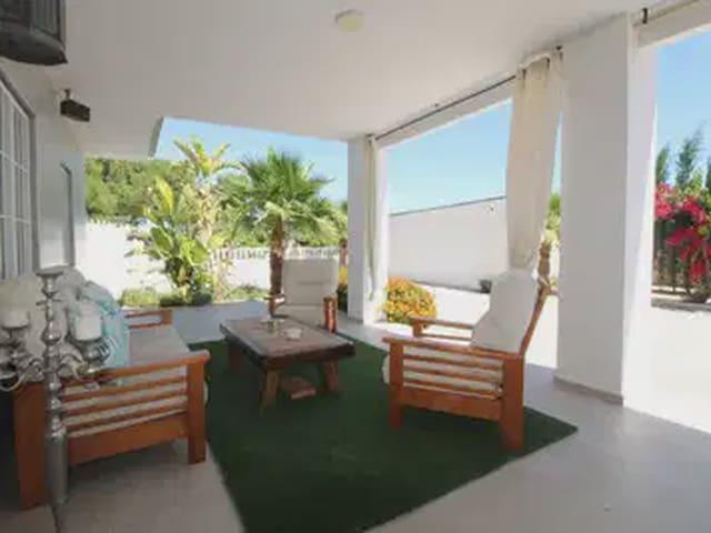Chalet en venta en Elche / Elx, Alicante