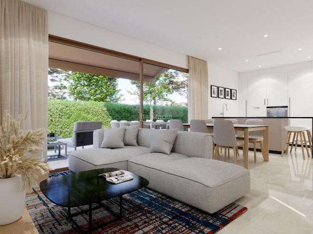 Chalet en venta en Elche Elx, La Marina. EXCLUSIVA VILLA DE LUJO EN LA MARINA EL PINET PLAYA. Chalets Elche.