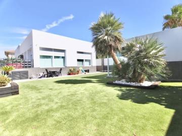 Chalet en venta en Elda, Alicante