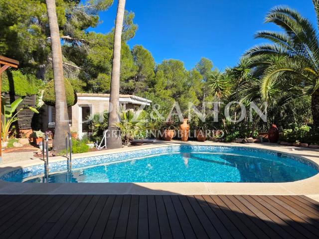 Chalet en venta en Eliana l´, Montepilar. Chalets Eliana.