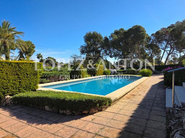 Chalet en venta en Eliana l´, Montepilar. Chalets Eliana.