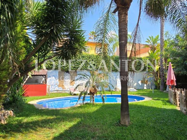 Chalet en venta en Eliana l´, Montepilar. Chalets Eliana.