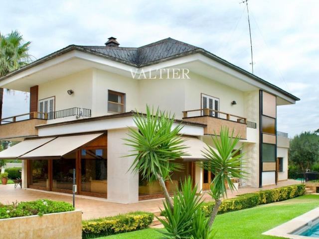 Chalet en venta en Eliana l´, Montepilar. Chalet en LEliana, Valencia. Chalets Eliana.