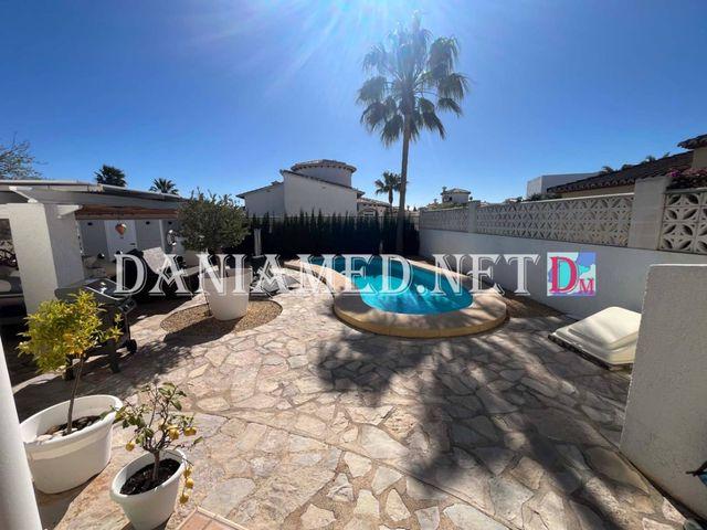 Chalet en venta en Els Poblets, Alicante Costa Blanca