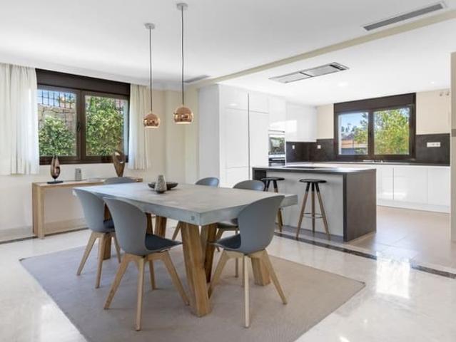 Chalet en venta en Estepona, Málaga Costa del Sol