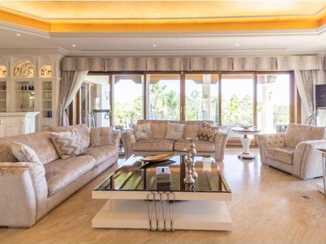 Chalet en Venta en Estepona, Málaga
