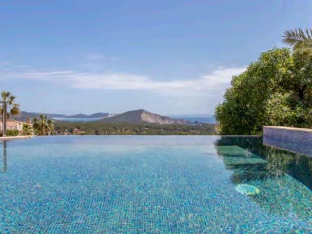 Chalet en venta en Es Cubells, Ibiza