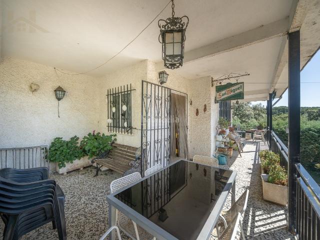 Chalet en venta en Escorial El, Las Zorreras Monte Encinar. Chalet independiente con gran parcela y posibilidad de dos viviendas en Monte Encinar Las Zorreras. Chalets Escorial.