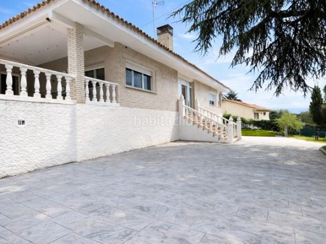 Chalet en venta en Escorial El, Las Zorreras Monte Encinar. Chalets Escorial.