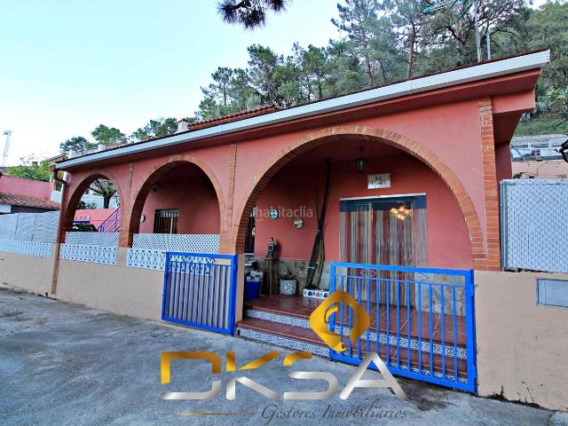 Chalet en venta en Eslida. Bonito chalet con 1681m2 de parcela en La Costera, Eslida. Chalets.