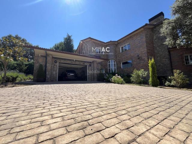 Chalet en venta en Espinar El, Los Ángeles de San Rafael. Existe el hogar perfecto, para tu estilo de vida. Chalets Espinar.