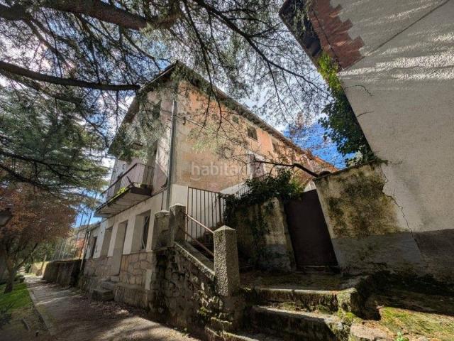 Chalet en venta en Espinar El, San Rafael. Casa adosada en venta en El Espinar Segovia. Chalets Espinar.