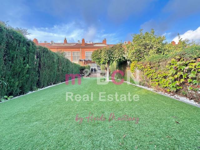 Chalet en venta en Esplugues de Llobregat, Ciutat Diagonal. Chalets Esplugues de.