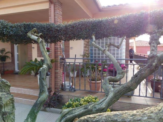 Chalet en venta en Fogars de la Selva, Barcelona
