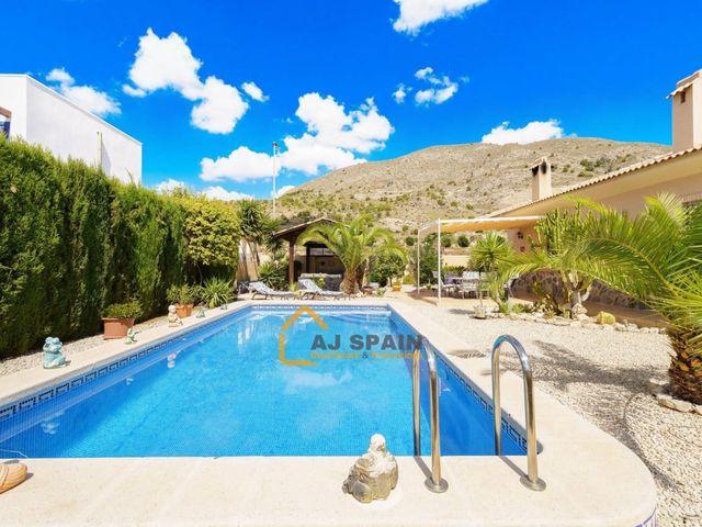 Chalet en venta en Fortuna, Murcia