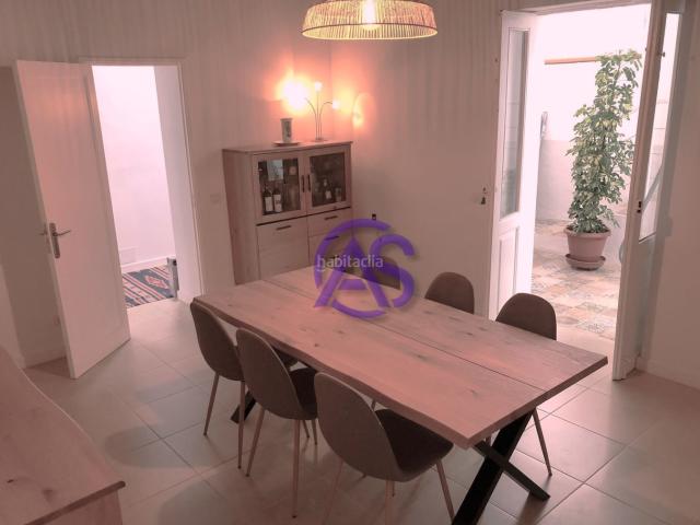 Chalet en venta en Fasnia. Se vende casa terrera en Fasnia Amplia, luminosa y lista para entrar a vivir. Chalets.