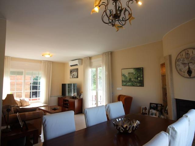 Chalet en venta en Figueres, Vilatenim. Casa Chalet. Chalets.