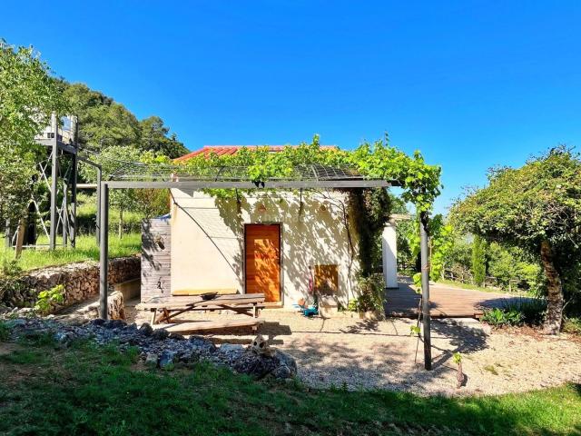 Chalet en venta en Freginals. Maset ecológico con vistas espectaculares en Freginals. Chalets.