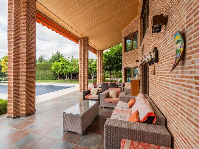 Chalet en venta en Fuente el Saz de Jarama. Chalets Fuente el Saz de.