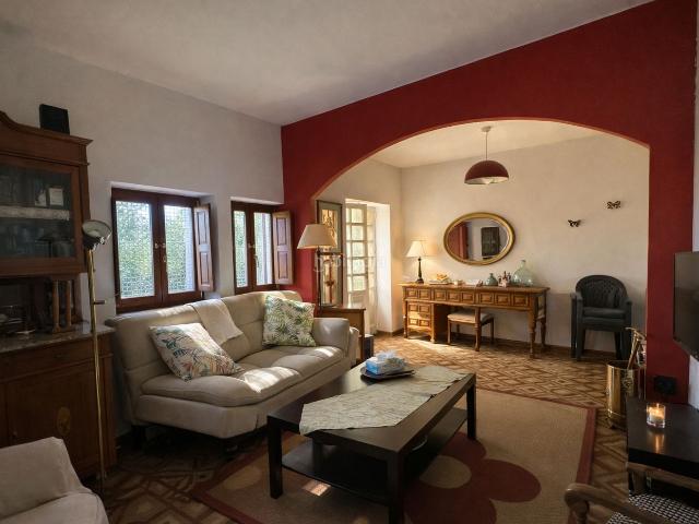 Chalet en venta en Hoyo de Manzanares. Chalets Hoyo de.