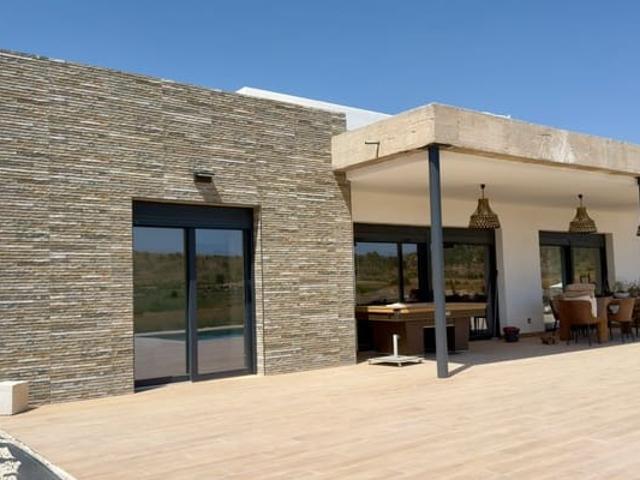 Chalet en venta en Hondón de las Nieves, Alicante