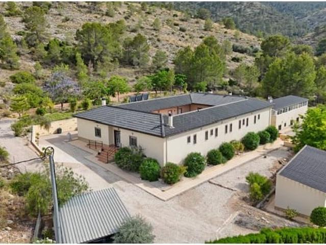 Chalet en venta en Hondón de las Nieves, Alicante