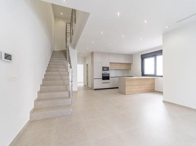 Chalet en venta en Heredades, Alicante