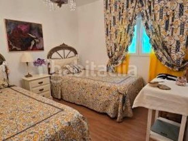 Chalet en venta en Herradón de Pinares. Venta directa de particular sin comisiones. Chalets Herradón de.