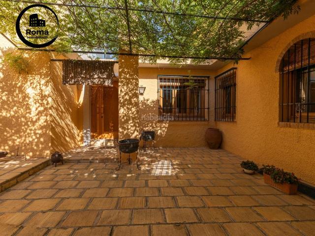 Chalet en venta en Huétor Vega. Impresionante chalet en Los Rebites! Con 1667 M2 de parcela. Chalets Huétor.