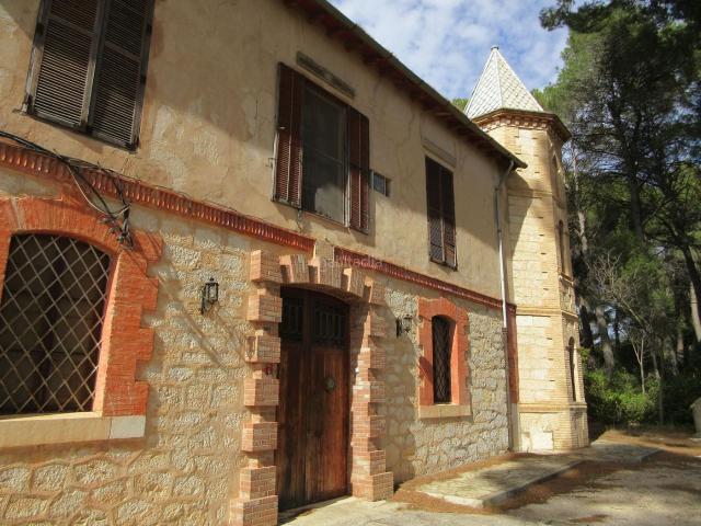 Chalet en venta en Ibi. Masía en venta en Ibi. Chalets.
