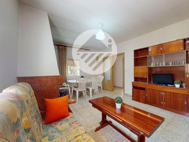 Chalet en venta en Illana. CHALET INDEPENDIENTE EN ILLAN. Chalets.