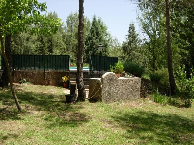 Chalet en venta en Iruela La. Precioso chalet en plena Sierra de Cazorla, Arroyo Frío, uno de los sitios mas espectaculares, a pie de carretera, infórmese sin c. Chalets Iruela.