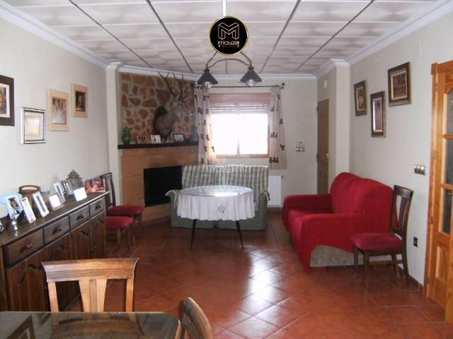 Chalet en venta en Jaén, Puente Tablas Puente Nuevo Cerro Molina. Chalet en venta en Afueras de Jaén Puente Tablas, 7 dormitorios. Chalets.