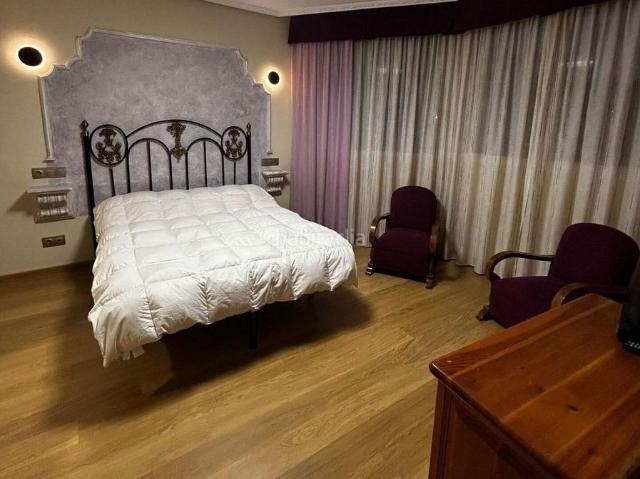 Chalet en venta en Jaén, Puente Tablas Puente Nuevo Cerro Molina. Chalet en venta en Jaén, 4 dormitorios. Chalets.